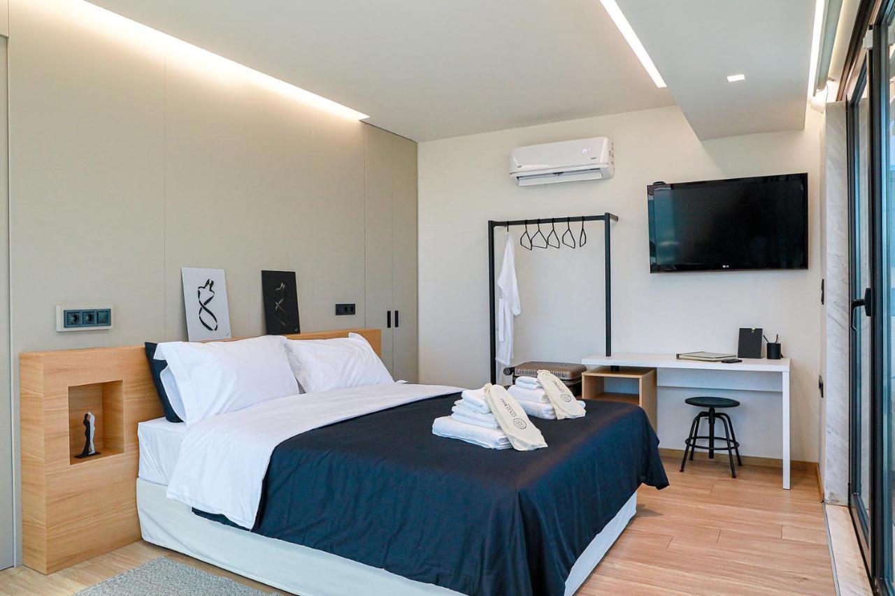 The First Key Luxury & Small Apartment In The Center Of Xanthi Eksteriør billede