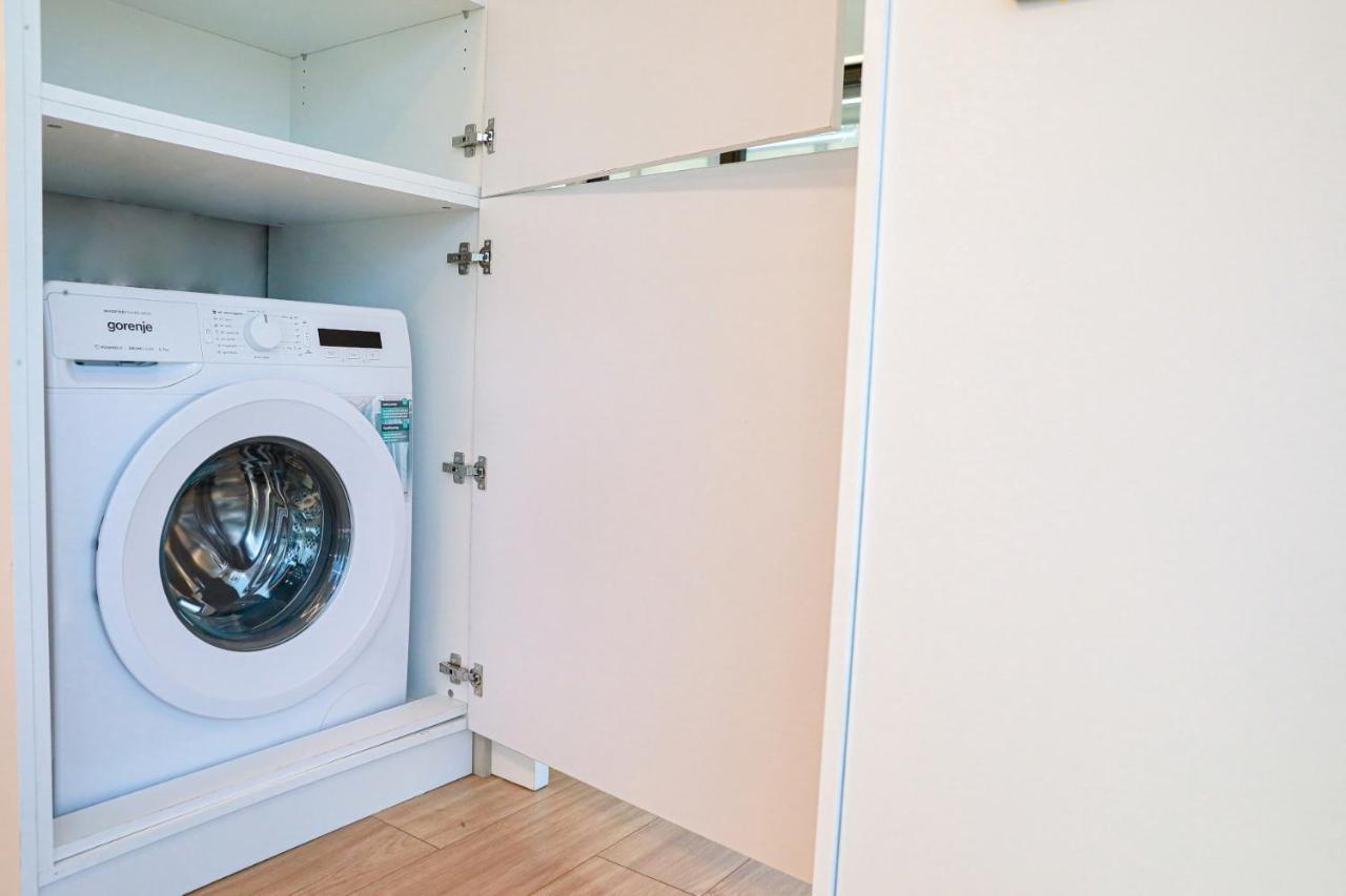 The First Key Luxury & Small Apartment In The Center Of Xanthi Eksteriør billede