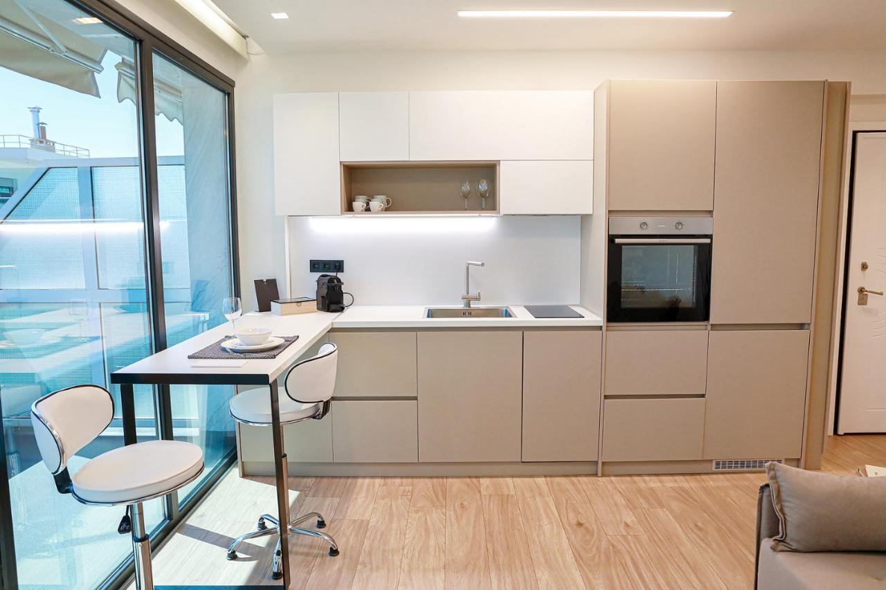 The First Key Luxury & Small Apartment In The Center Of Xanthi Eksteriør billede