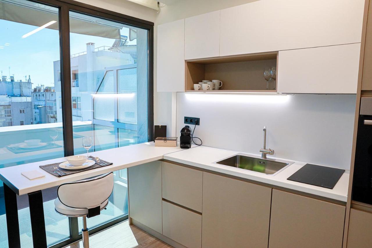 The First Key Luxury & Small Apartment In The Center Of Xanthi Eksteriør billede